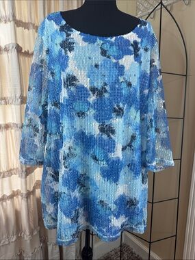 CATHERINES Women’s Blue Floral Lined Mesh Top Size 3X